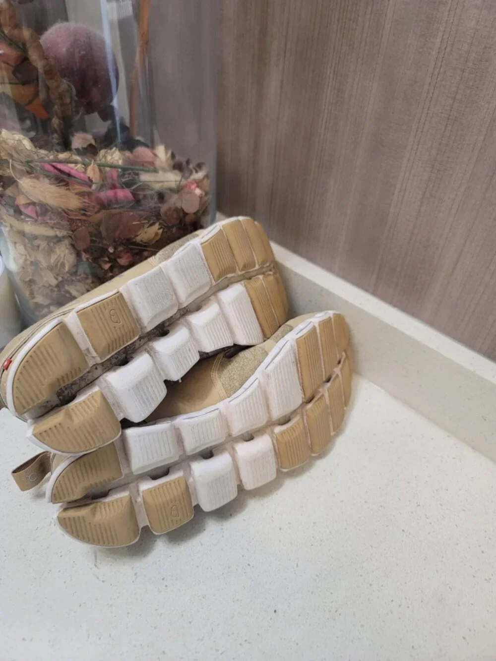 On Cloud Cloud 6 Terry Beige Size Men 9.5